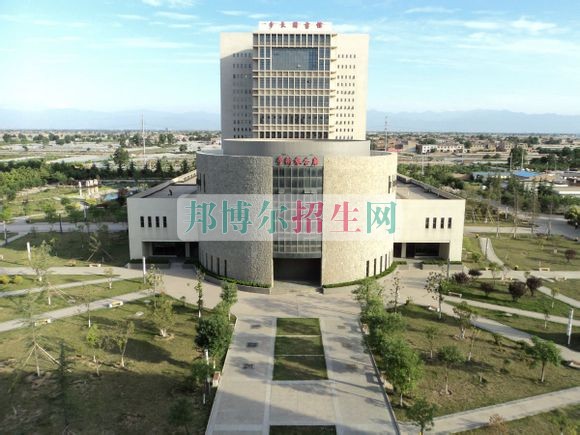 陜西國際商貿(mào)學院網(wǎng)站網(wǎng)址