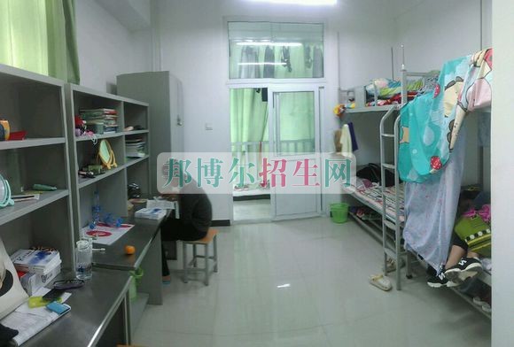 河南財政稅務(wù)高等專科學校宿舍條件