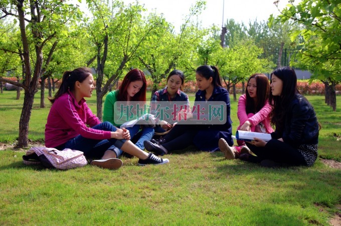 河南財政稅務(wù)高等?？茖W(xué)校網(wǎng)站網(wǎng)址