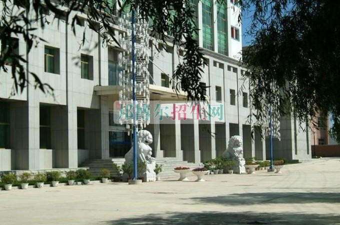 大連商務職業(yè)學院網站網址