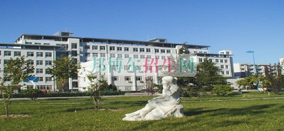 阿拉善職業(yè)技術學院?？圃盒閹讓? width=