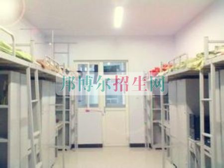 鶴壁職業(yè)技術(shù)學(xué)院宿舍條件、住宿好嗎、寢室情況