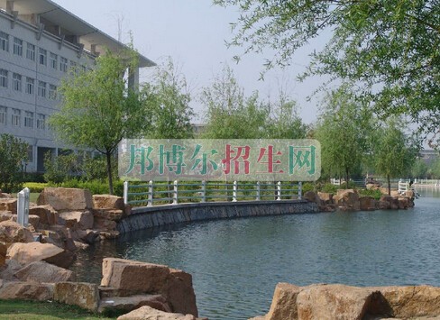安徽中醫(yī)藥高等?？茖W校