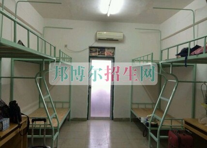 益陽醫(yī)學(xué)高等?？茖W(xué)校