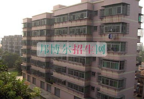 海南農墾衛(wèi)生學校