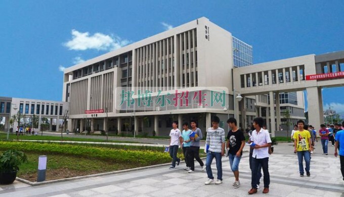成都哪個電子信息工程技術(shù)學校最好