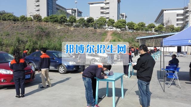 “一師兩課”教改公開課系列報(bào)道之十六:第九周教改公開課評(píng)議與綜述