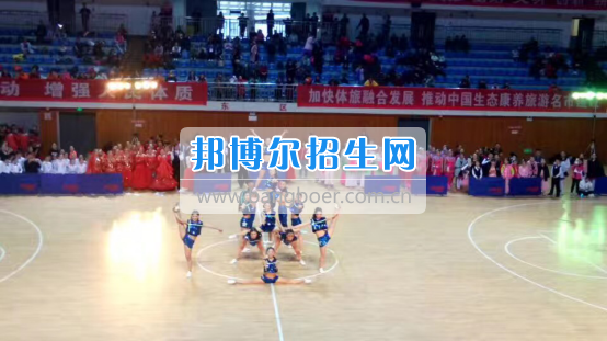 川北幼兒師范高等?？茖W(xué)校榮獲2017西部地區(qū)體育舞蹈大賽金獎
