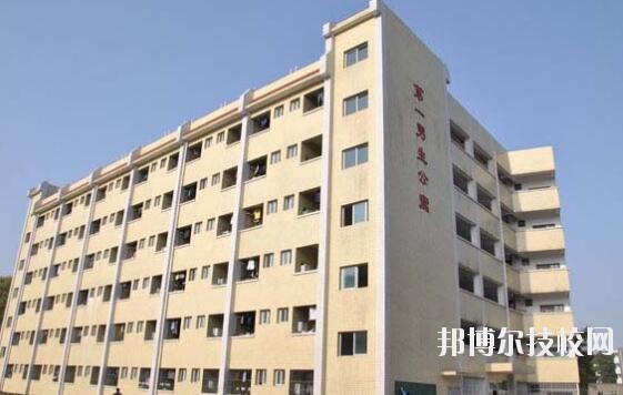 重慶立信職業(yè)中學2020年報名條件、招生要求、招生對象