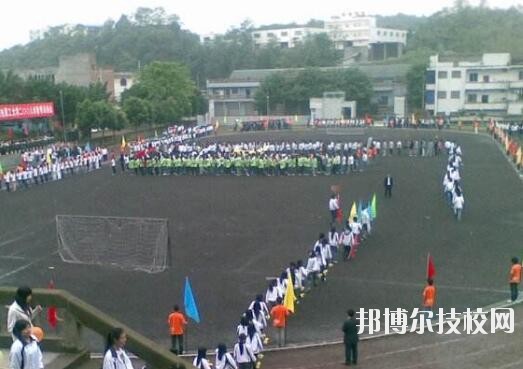 重慶第一財貿(mào)學(xué)校2020年報名條件、招生要求、招生對象