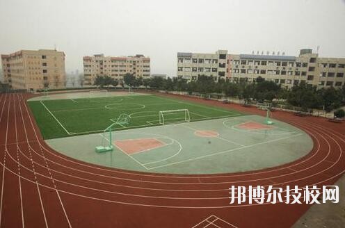 重慶第一財貿(mào)學校怎么樣、好不好