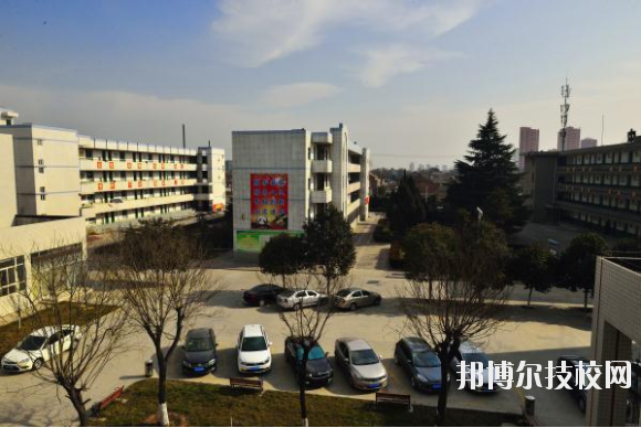 武功縣職業(yè)教育中心2020年報名條件、招生要求、招生對象