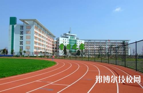 成都核瑞工程職業(yè)技術(shù)學校2020年報名條件、招生要求、招生對象