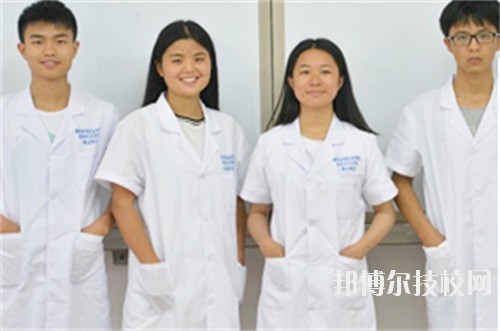成都成醫(yī)一附院護(hù)士學(xué)校2020年報(bào)名條件、招生要求、招生對(duì)象