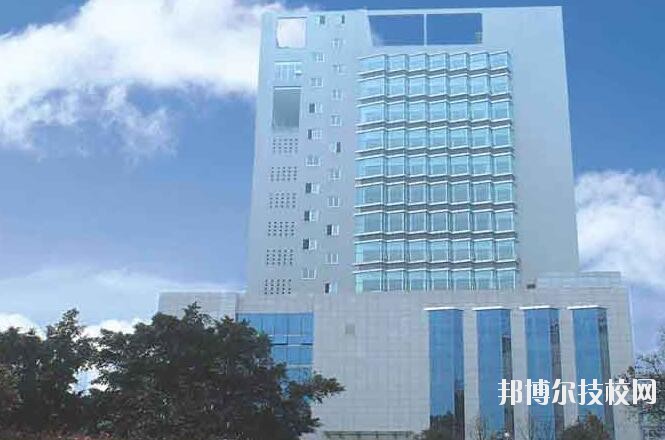 重慶五一高級技工學(xué)校2020年學(xué)費(fèi)、收費(fèi)多少