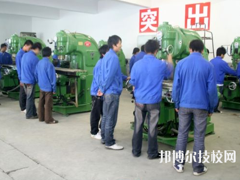 商洛市技工學(xué)校2020年有哪些專(zhuān)業(yè) 