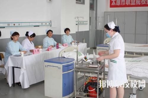 樂山醫(yī)藥科技學校高級技工學校2020年報名條件、招生要求、招生對象