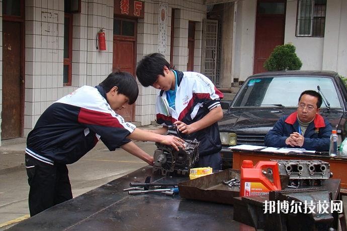 石阡中等職業(yè)學校怎么樣、好不好
