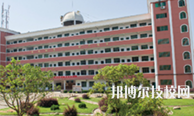 江西新能源技工學(xué)校2020年報(bào)名條件、招生要求、招生對(duì)象