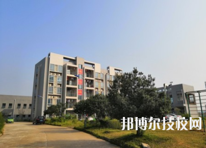 贛州電子工業(yè)技術(shù)學(xué)校2020年學(xué)費(fèi)、收費(fèi)多少