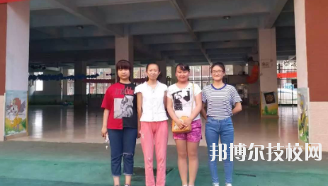 靖遠(yuǎn)職業(yè)中等專業(yè)學(xué)校2020年學(xué)費(fèi)、收費(fèi)多少