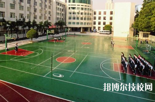 重慶酉陽民族師范學(xué)校怎么樣、好不好