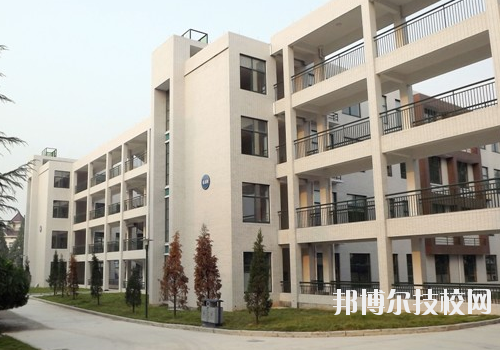 建德工業(yè)技術(shù)學(xué)校2020年報名條件、招生要求、招生對象