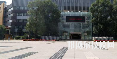 武威西牛職業(yè)技術(shù)學(xué)校2020年報(bào)名條件、招生要求、招生對象