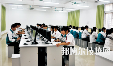 景泰縣京華職業(yè)中學(xué)2020年學(xué)費(fèi)、收費(fèi)多少