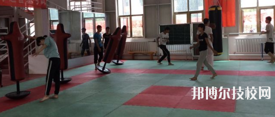 酒泉體育運(yùn)動(dòng)學(xué)校2020年學(xué)費(fèi)、收費(fèi)多少