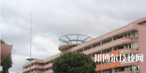 靈山第二職業(yè)技術(shù)學(xué)校2020年報(bào)名條件、招生要求、招生對(duì)象