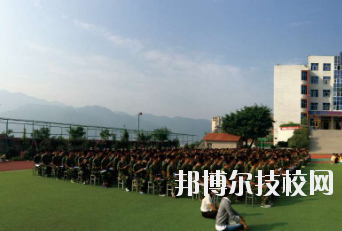 重慶行知高級技工學(xué)校2020年報名條件、招生要求、招生對象