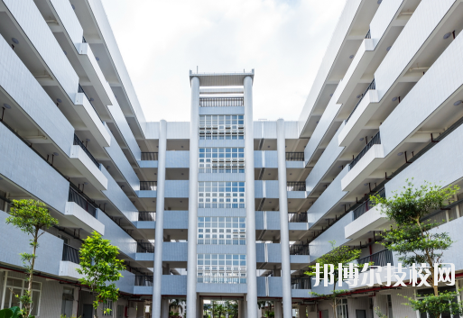 廣州財(cái)經(jīng)職業(yè)學(xué)校2020年報(bào)名條件、招生要求、招生對(duì)象
