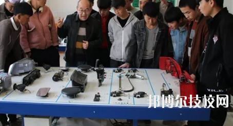 永靖縣職業(yè)技術(shù)學(xué)校2020年學(xué)費(fèi)、收費(fèi)多少
