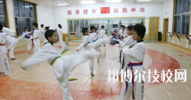嘉峪關(guān)體育運動學校2020年報名條件、招生要求、招生對象