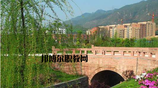 重慶機(jī)電工業(yè)學(xué)校學(xué)校怎么樣、好不好