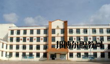 臨潭職業(yè)技術(shù)中學(xué)2020年報名條件、招生要求、招生對象