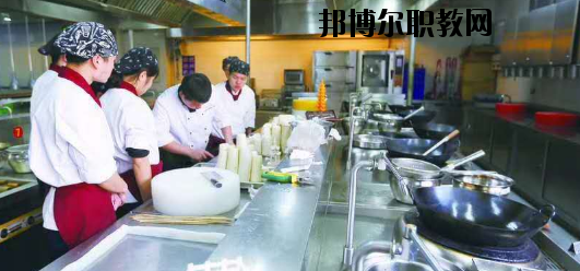白銀工業(yè)學(xué)校2020年報(bào)名條件、招生要求、招生對(duì)象