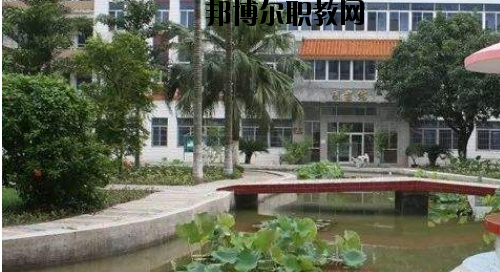 容縣職業(yè)中等專業(yè)學(xué)校怎么樣、好不好