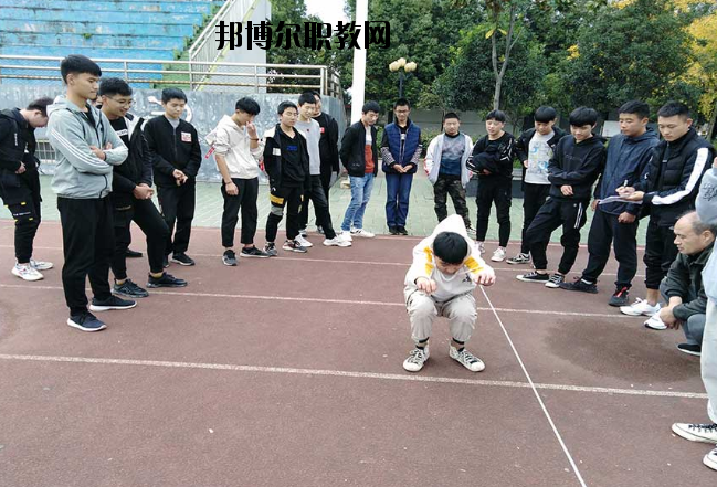 勉縣職業(yè)教育中心2020年報名條件、招生要求、招生對象 