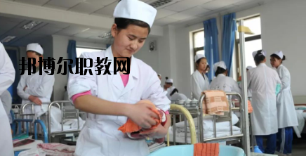 慶陽(yáng)衛(wèi)生學(xué)校2020年報(bào)名條件、招生要求、招生對(duì)象