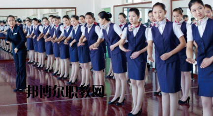 平?jīng)龊嗤殬I(yè)技術(shù)學(xué)校2020年報名條件、招生要求、招生對象