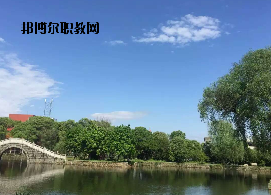 南昌保險學(xué)校怎么樣、好不好