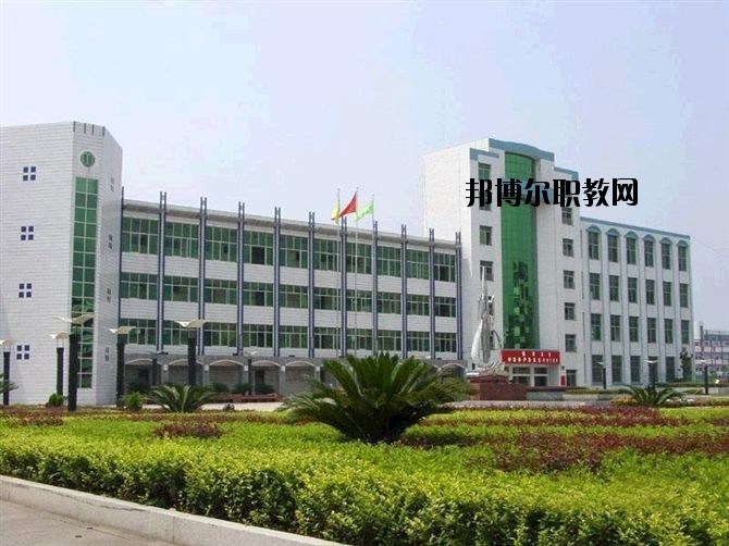 萍鄉(xiāng)交通職業(yè)學(xué)校怎么樣、好不好