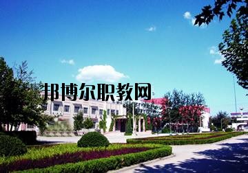 綿陽市世紀(jì)石油工程技術(shù)學(xué)校2020年報(bào)名條件、招生要求、招生對象