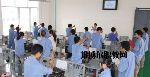 河池交通技工學校2020年報名條件、招生要求、招生對象 
