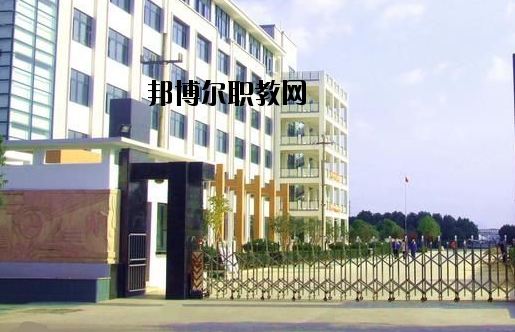 浙江吉利汽車工業(yè)學(xué)校怎么樣，好不好