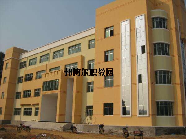 上猶職業(yè)中等專業(yè)學(xué)校2020年報(bào)名條件、招生要求、招生對(duì)象