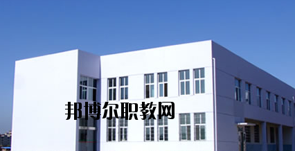 甘肅煤炭工業(yè)技工學(xué)校2020年報(bào)名條件、招生要求、招生對(duì)象