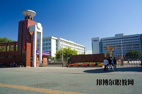 黃梅理工學(xué)校2020年報名條件、招生要求、招生對象
